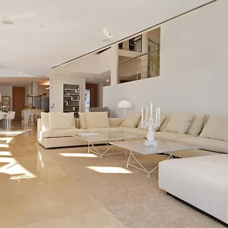7 Bedrooms With Sea View Private Pool And Jacuzzi At 3 Km Away From The Beach Villa