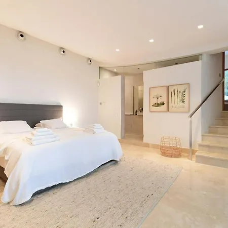 7 Bedrooms With Sea View Private Pool And Jacuzzi At 3 Km Away From The Beach فيلة